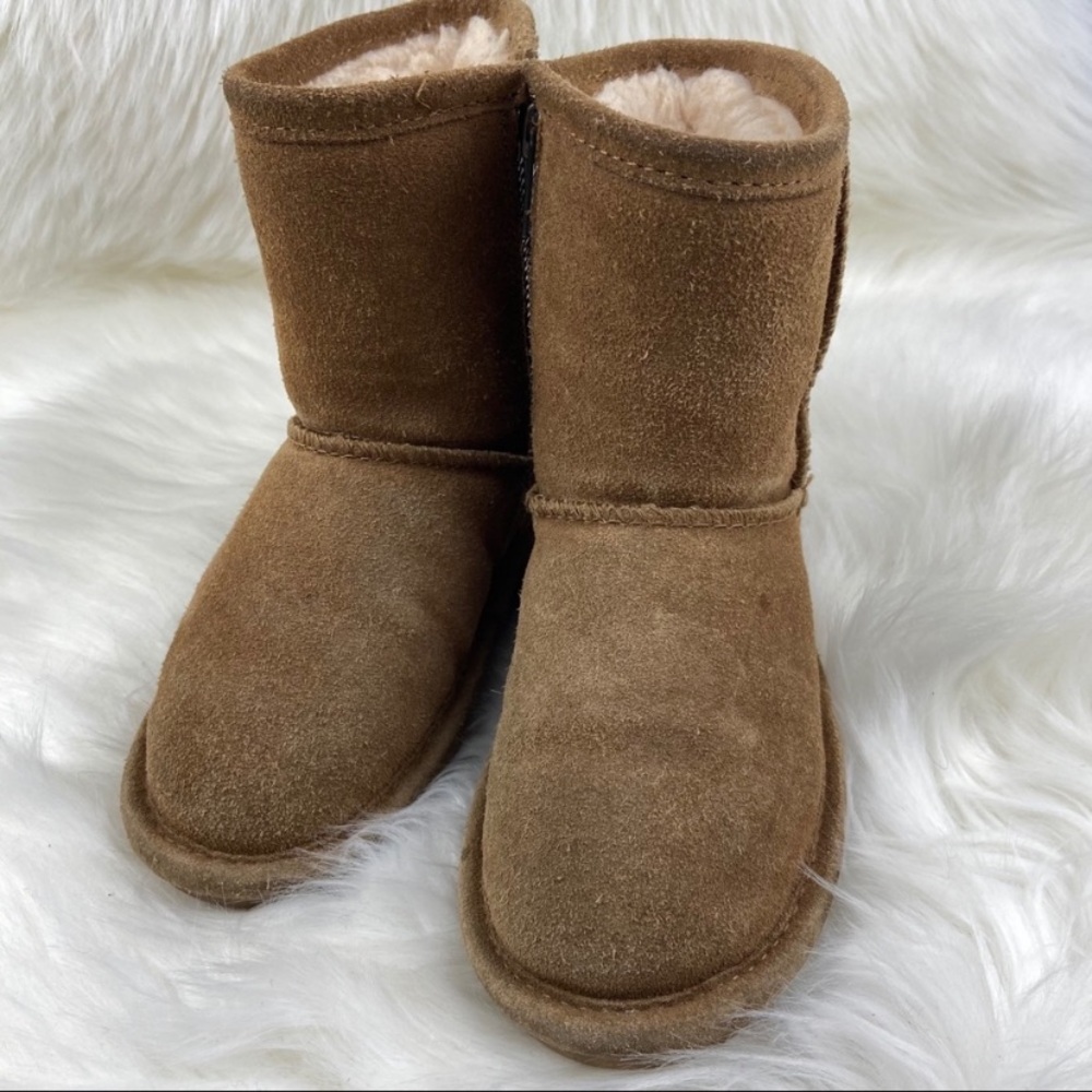 BEARPAW WINTER BOOTS